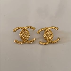Fashion earring